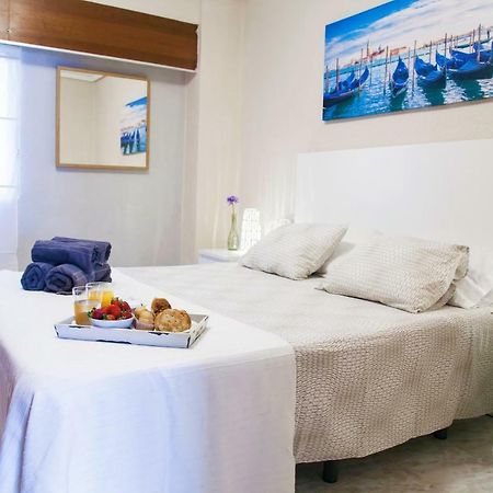 Apartamento Cardenal Valencia Exteriör bild