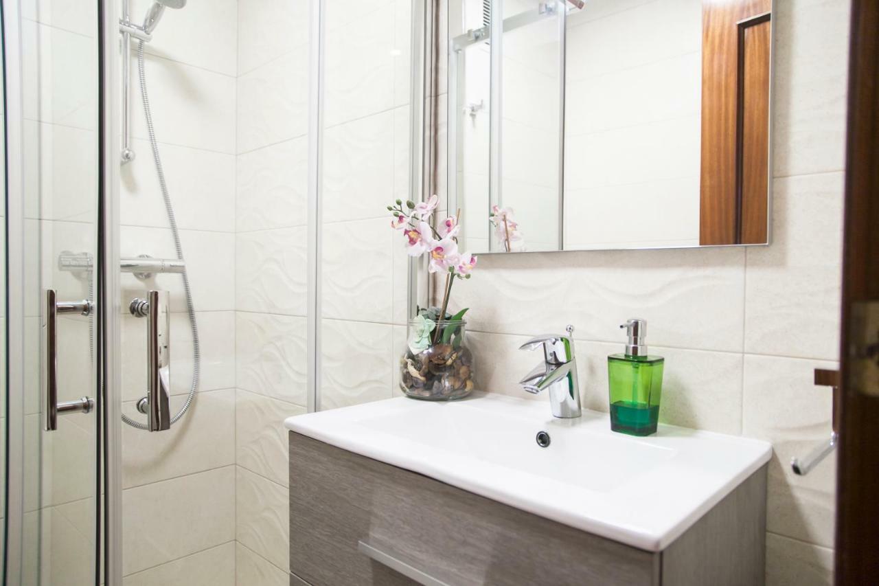 Apartamento Cardenal Valencia Exteriör bild